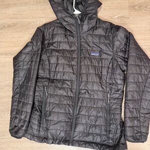 Patagonia Black Quilted Hooded Puffer Jacket